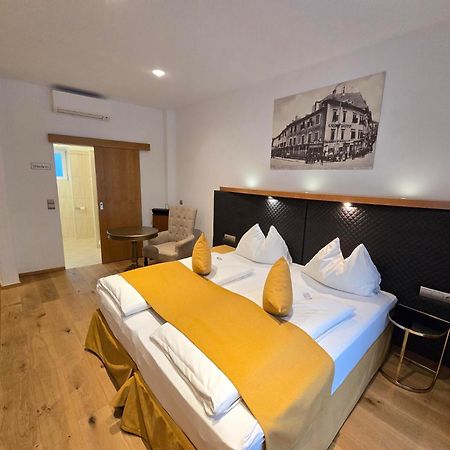 Boutique Hotel Goldenes Lamm Villach Exterior foto