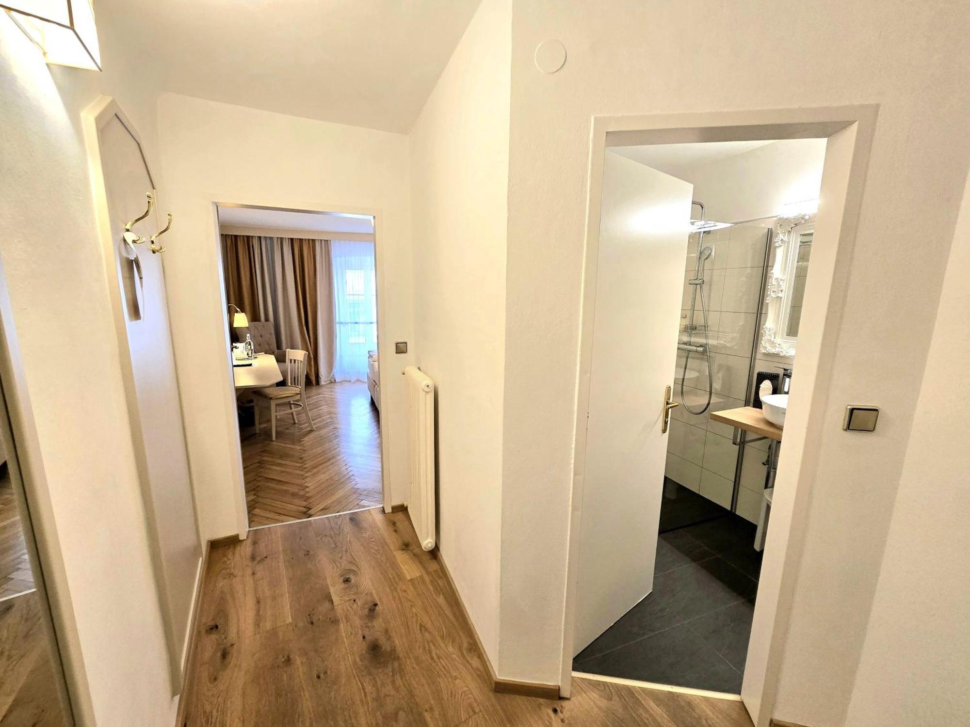 Boutique Hotel Goldenes Lamm Villach Exterior foto